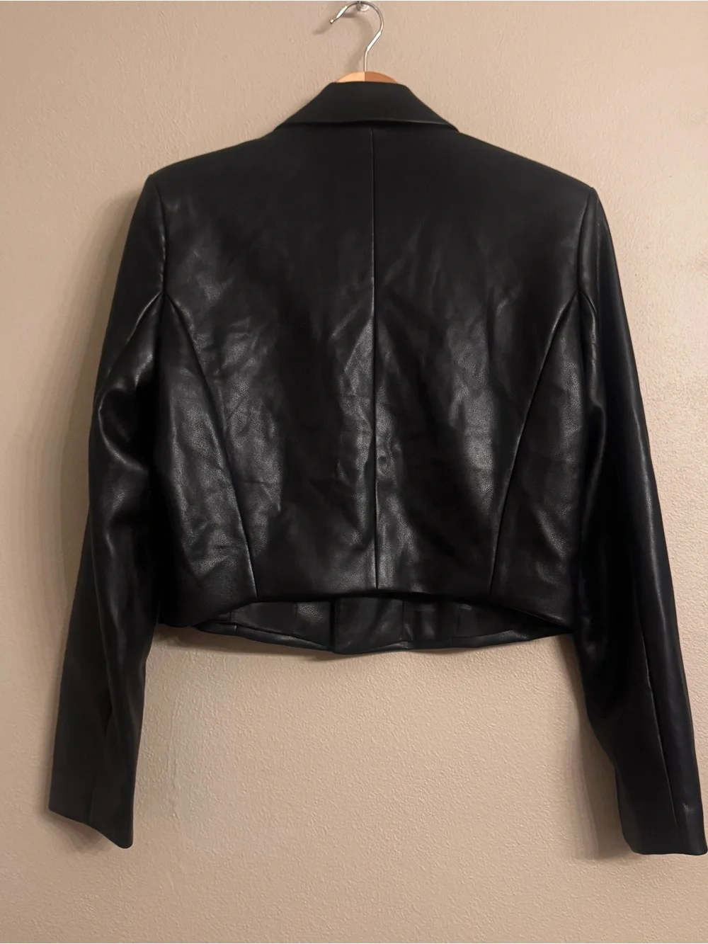 ABERCROMBIE Cropped Vegan Faux Leather Jacket